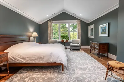 402 Vanderbilt Road Asheville NC 28803