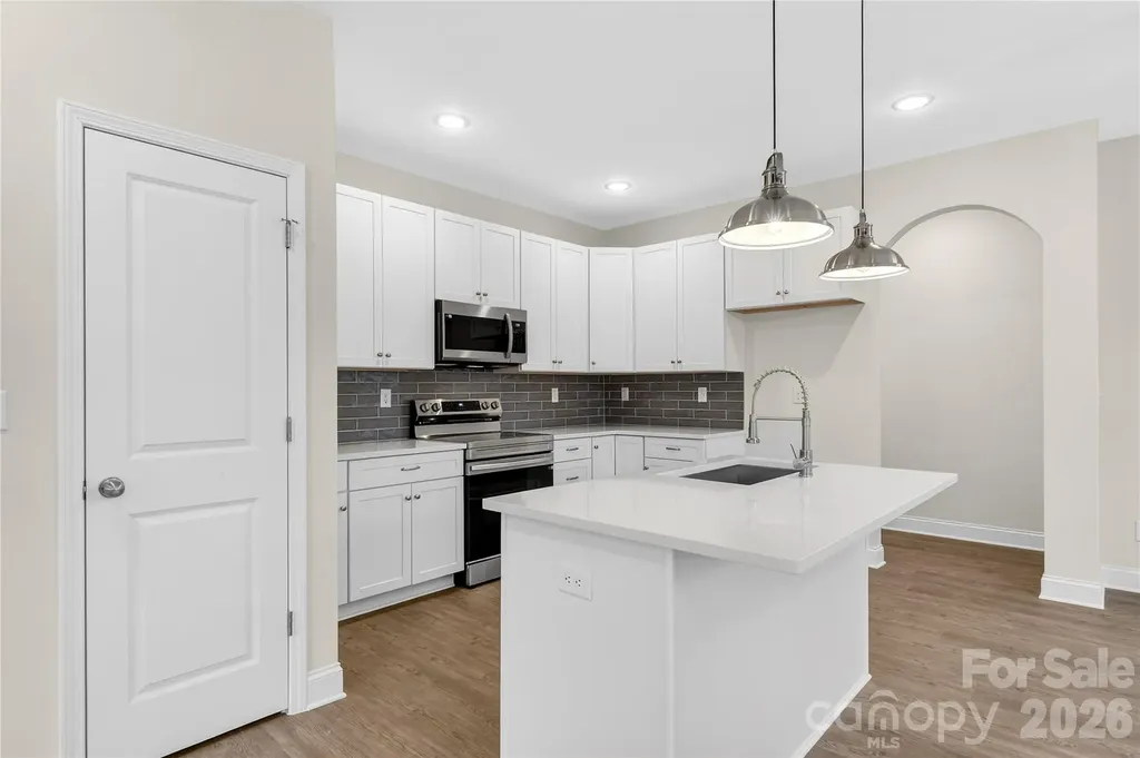 140 Meadowfall Lane Troutman NC 28166