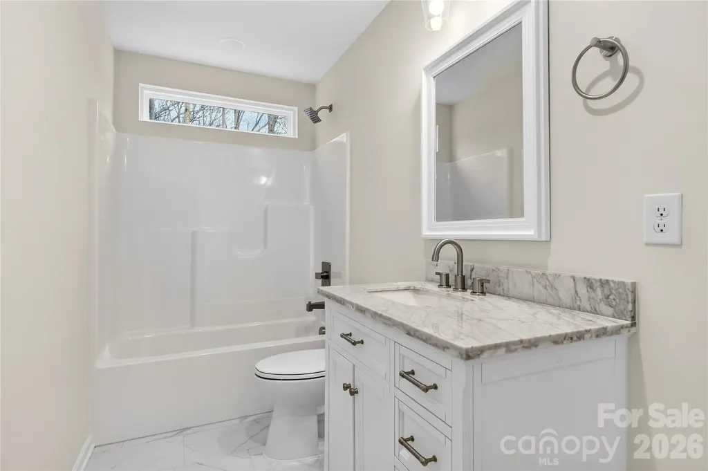 140 Meadowfall Lane Troutman NC 28166