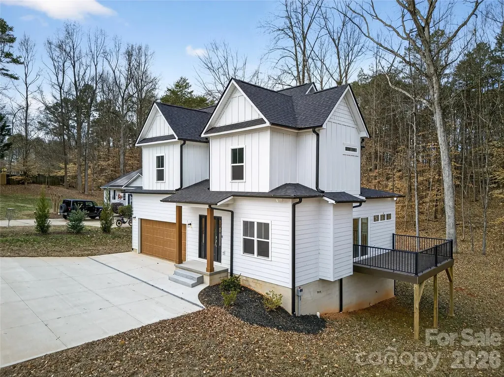 140 Meadowfall Lane Troutman NC 28166