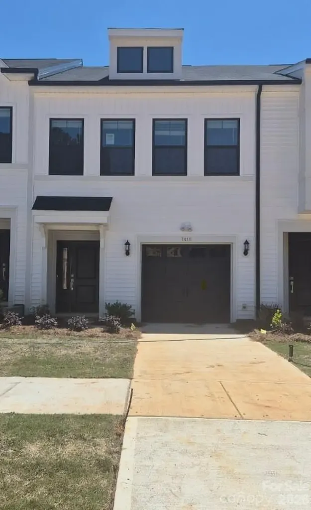 7418 Mashburn Drive Charlotte NC 28269