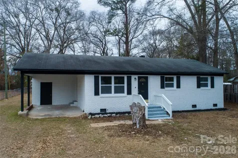 3115 Crestview Drive Florence SC 29501