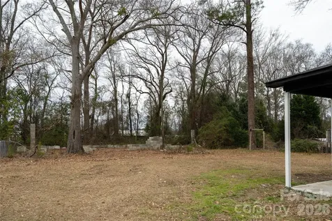 3115 Crestview Drive Florence SC 29501