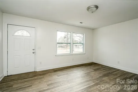 3115 Crestview Drive Florence SC 29501