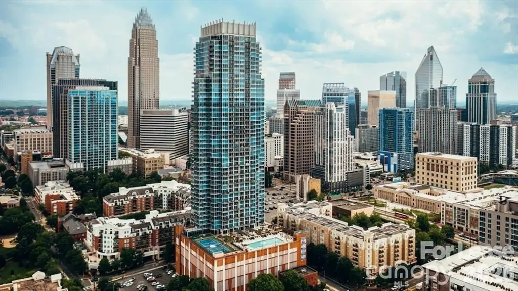 215 N Pine Street Charlotte NC 28202