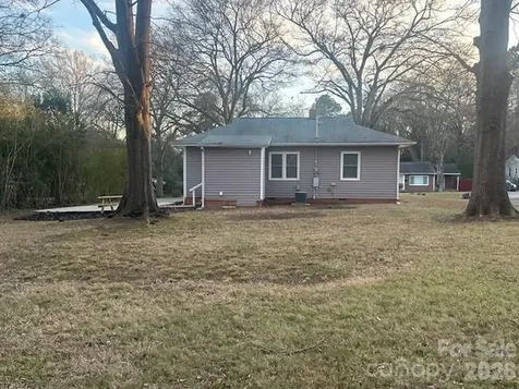1004 E 8th Avenue Gastonia NC 28054