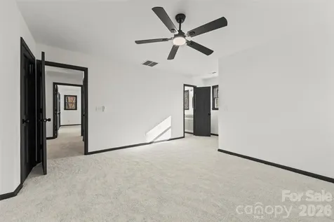 8 Indian Ridge Road Asheville NC 28803