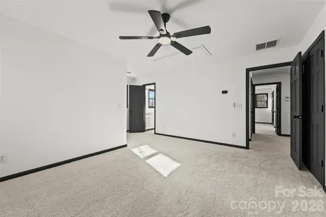 8 Indian Ridge Road Asheville NC 28803