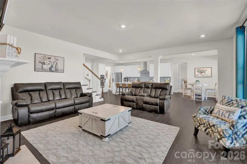 309 W Waterlynn Road Mooresville NC 28117