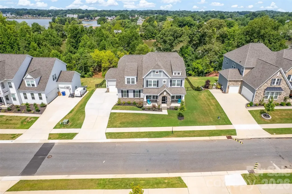 309 W Waterlynn Road Mooresville NC 28117