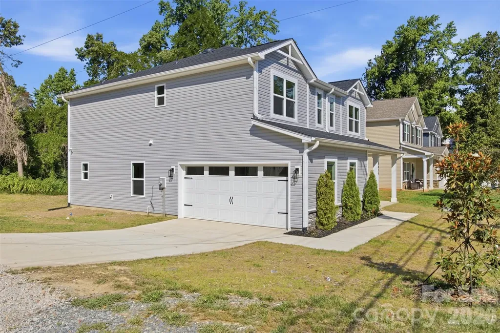 8425 Old Plank Road Charlotte NC 28216