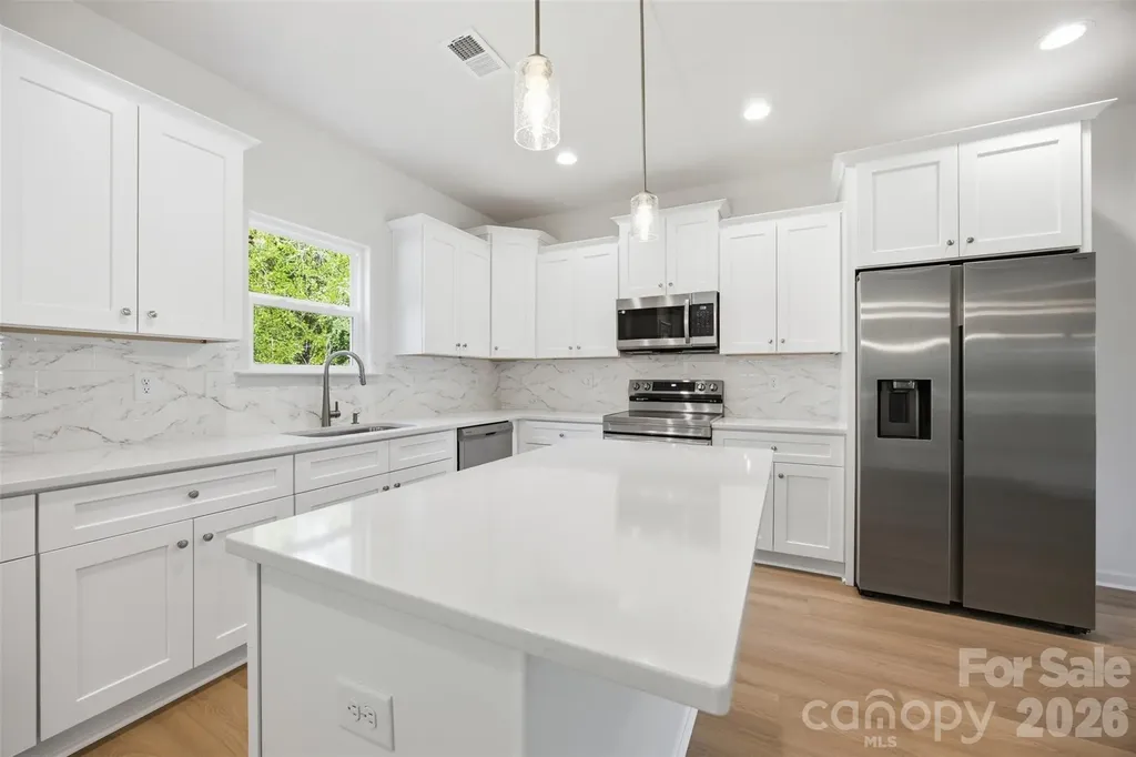 8425 Old Plank Road Charlotte NC 28216