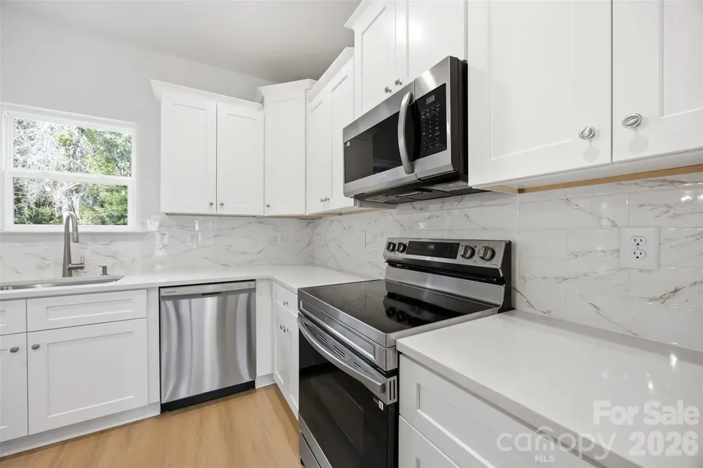 8425 Old Plank Road Charlotte NC 28216