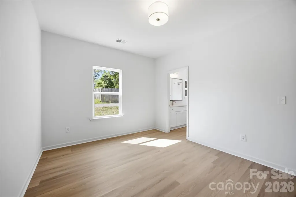 8425 Old Plank Road Charlotte NC 28216