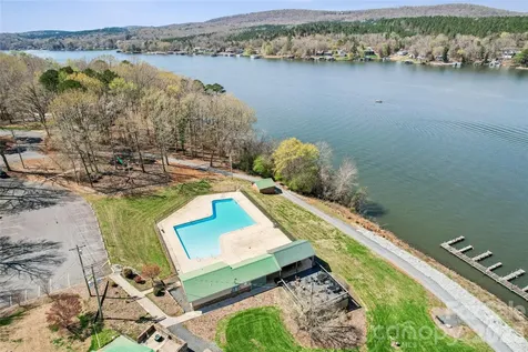 292 Manchester Road Mount Gilead NC 27306