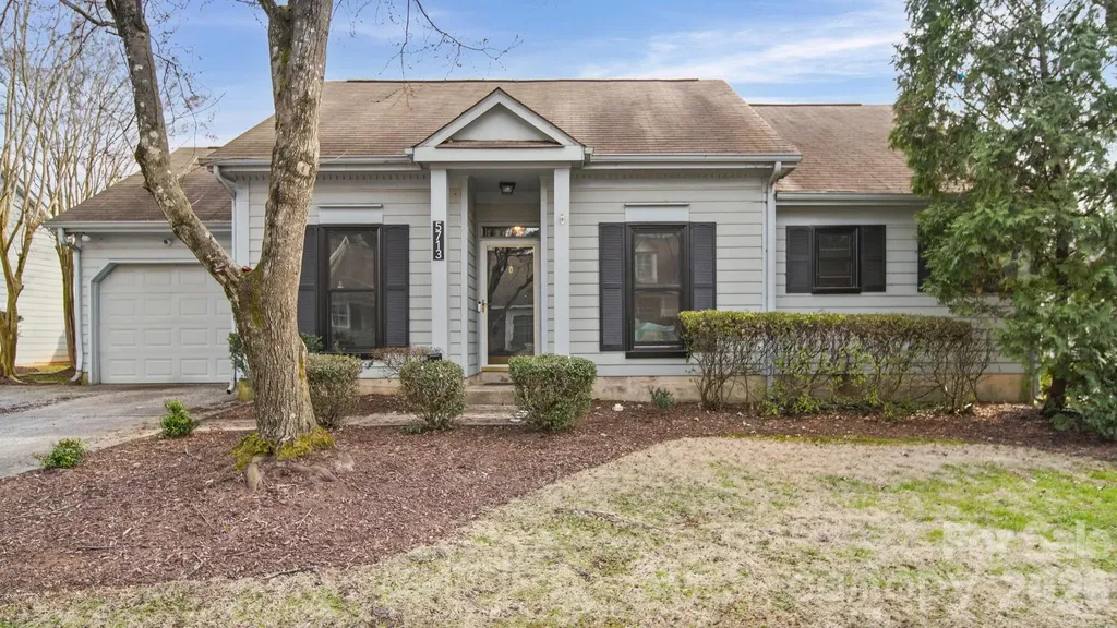 5713 Ebley Lane Charlotte NC 28027