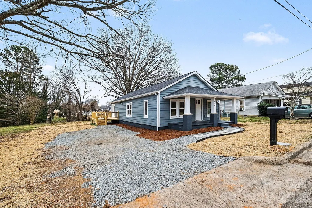 416 N Pine Street Cherryville NC 28021