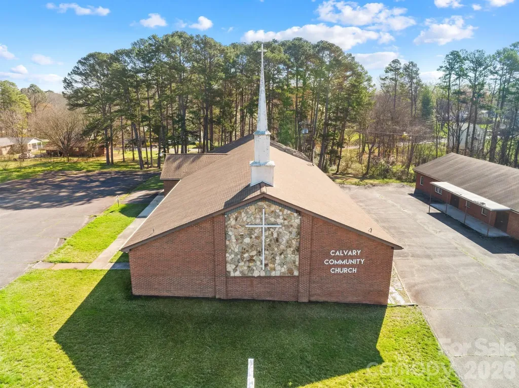 334 N Oakland Avenue Statesville NC 28677