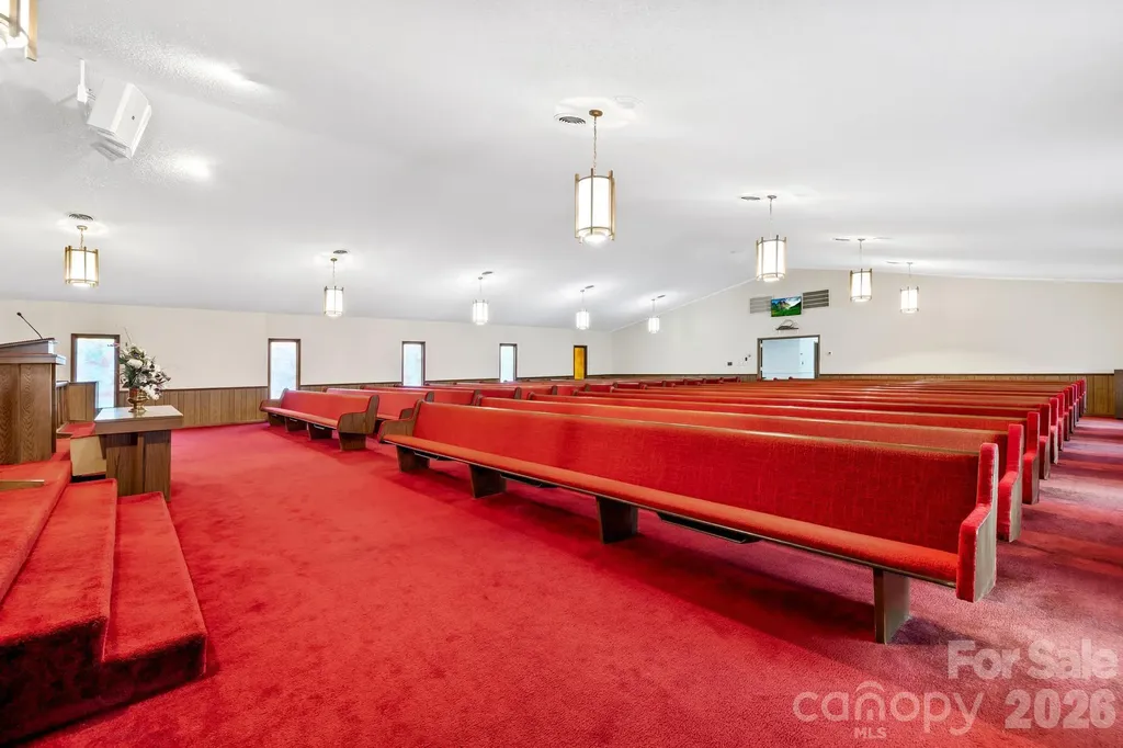 334 N Oakland Avenue Statesville NC 28677