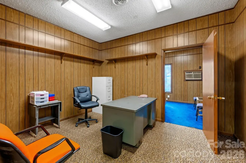 334 N Oakland Avenue Statesville NC 28677