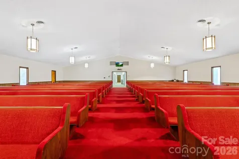 334 N Oakland Avenue Statesville NC 28677