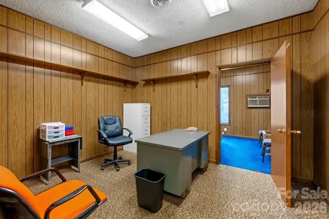 334 N Oakland Avenue Statesville NC 28677
