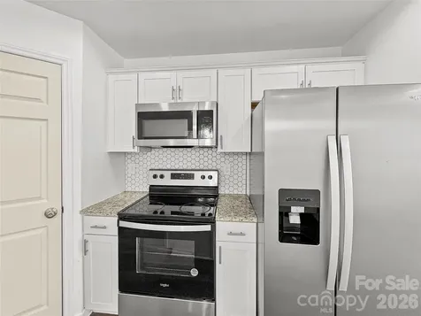 1096 12th Avenue NW Hickory NC 28601