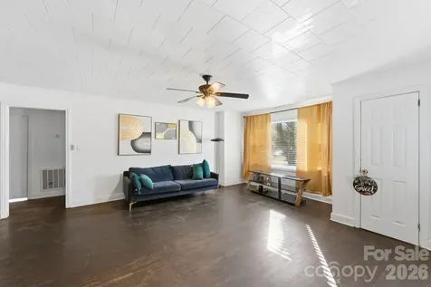 802 Chesterfield Avenue Lancaster SC 29720