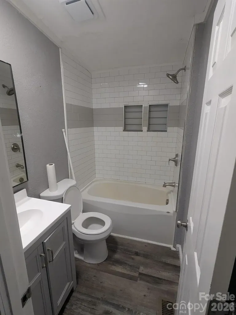 11 Gertrude Lane Candler NC 28715