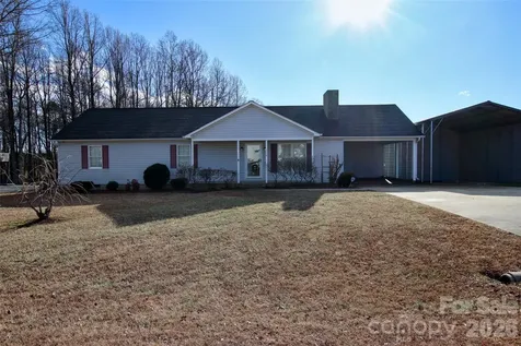 112 Wind Terrace Court Lexington NC 27295