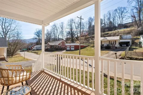 5 Carolinda Lane Waynesville NC 28786