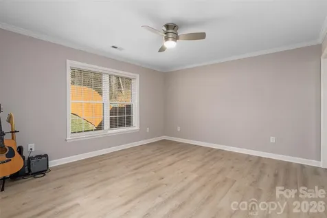 5 Carolinda Lane Waynesville NC 28786