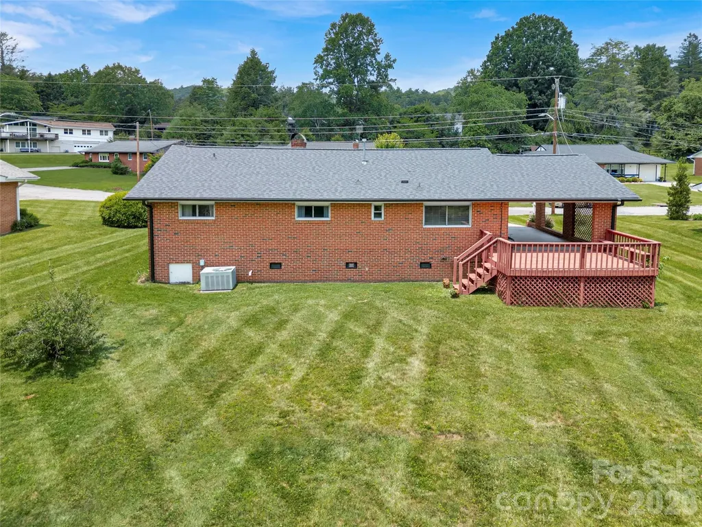 112 Allison Road Brevard NC 28712