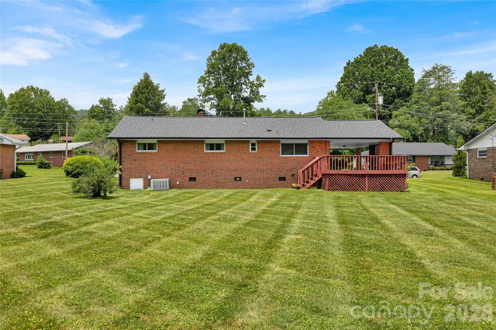 112 Allison Road Brevard NC 28712