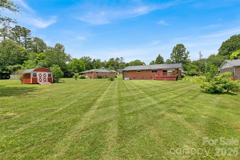112 Allison Road Brevard NC 28712