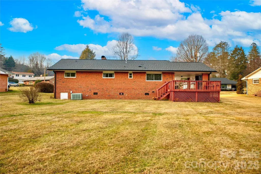 112 Allison Road Brevard NC 28712