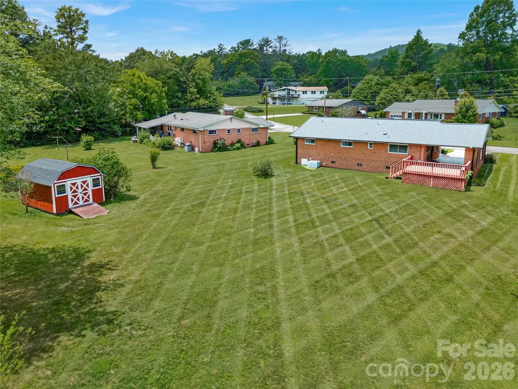 112 Allison Road Brevard NC 28712