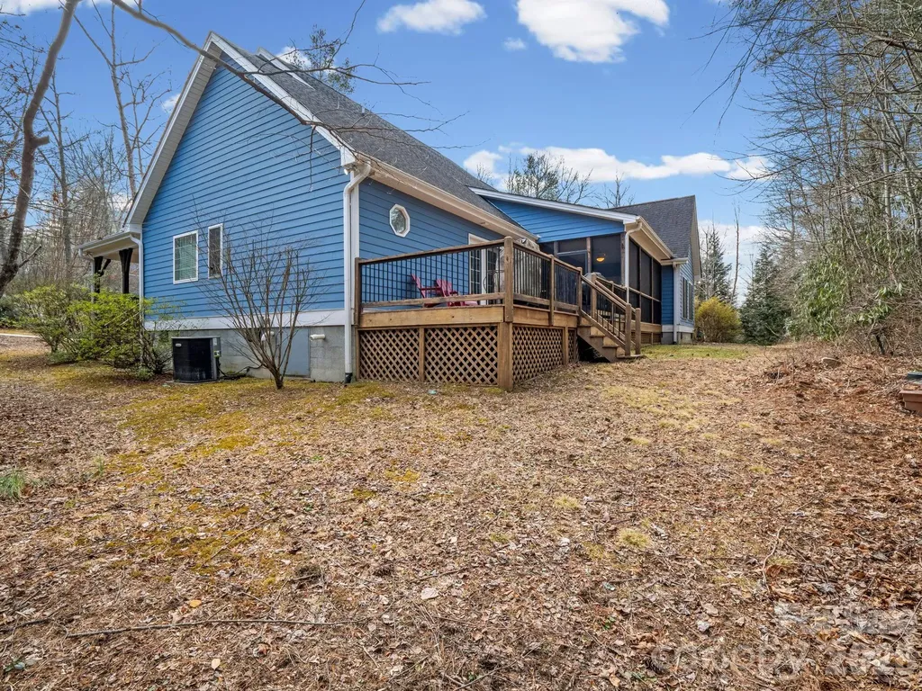 220 Jonathan Creek Drive Etowah NC 28729