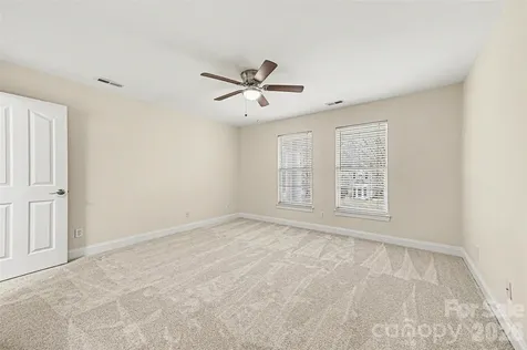 1305 Linden Glen Drive Matthews NC 28104