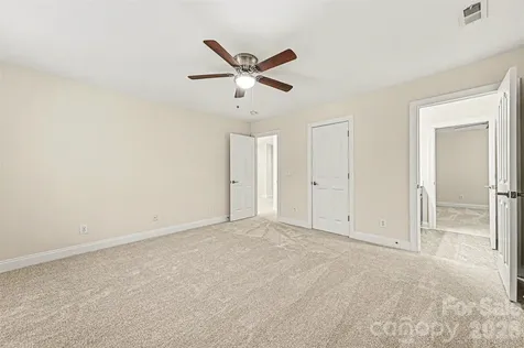 1305 Linden Glen Drive Matthews NC 28104