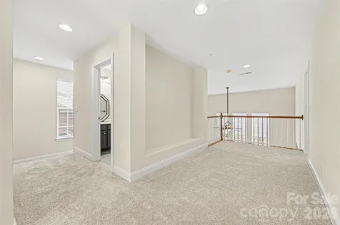 1305 Linden Glen Drive Matthews NC 28104
