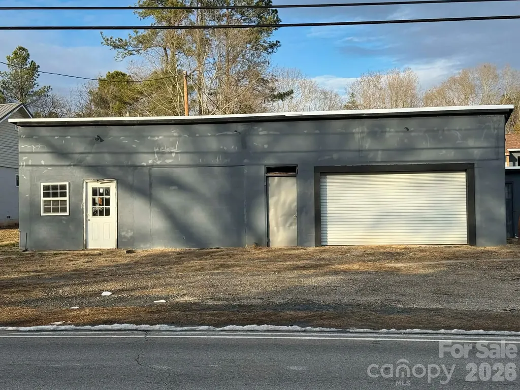 1677 Us 221a Highway Forest City NC 28043
