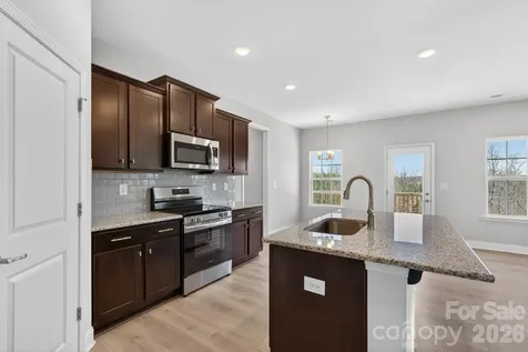192 Mountain Island Drive Statesville NC 28677