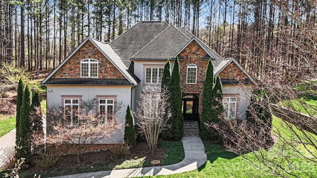 131 Winding Forest Drive Troutman NC 28166