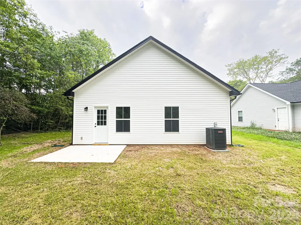 512 Murphy Street Kannapolis NC 28081