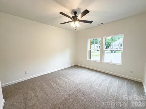 512 Murphy Street Kannapolis NC 28081