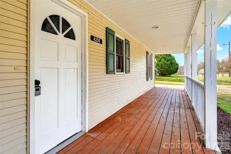 4259 Us 70 Road W Marion NC 28752