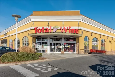 4911 Park Road Charlotte NC 28209