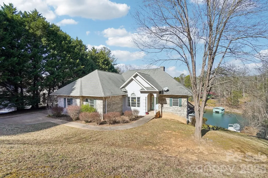 4634 Harbor View Terrace Morganton NC 28655