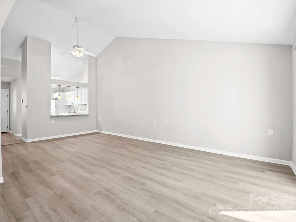 102 Llama Way Black Mountain NC 28711
